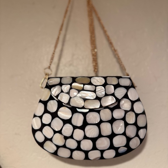 Intricate Design, one of a kind, Ramla bags! Hand made, artistic design style! - Picture 4 of 7